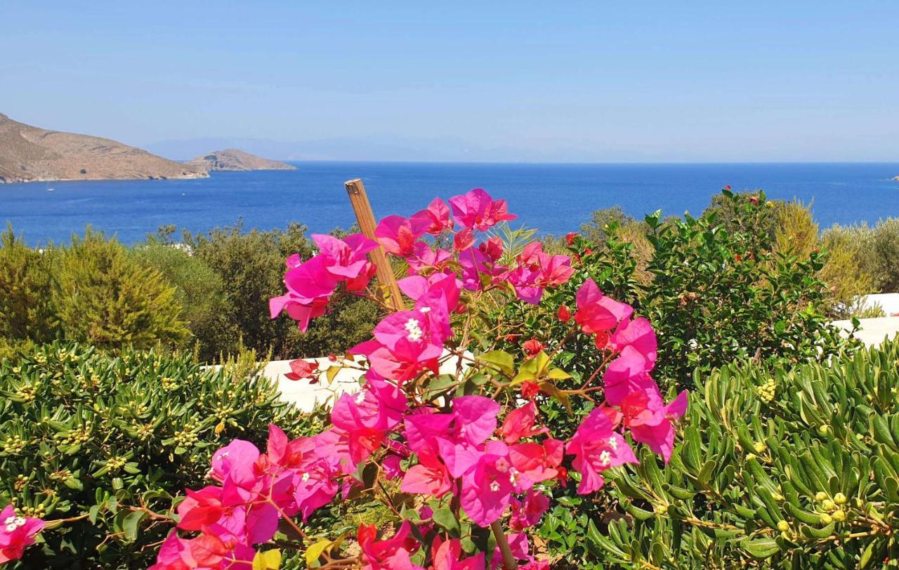 Tilos Villa Livadia  ภายนอก รูปภาพ