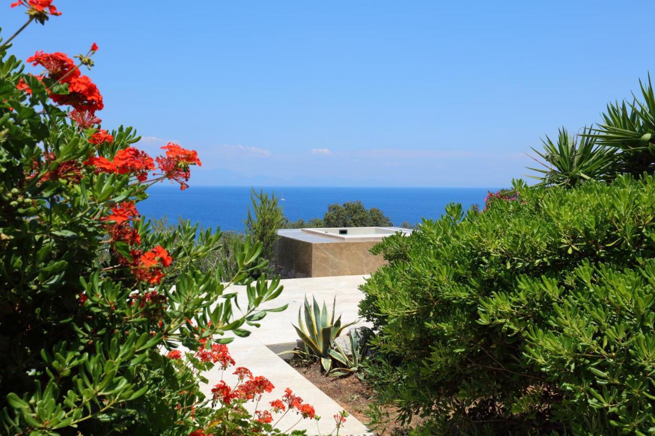 Tilos Villa Livadia  ภายนอก รูปภาพ