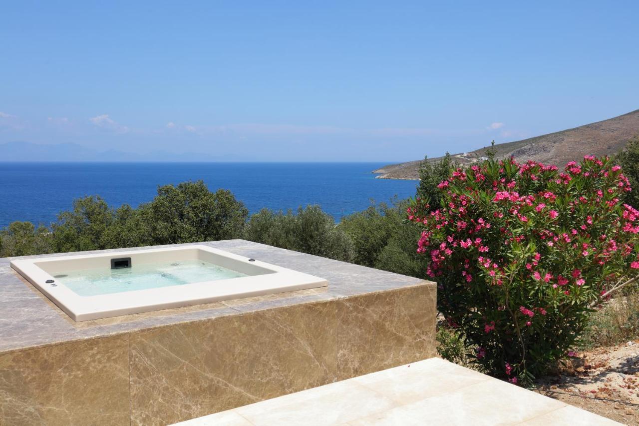 Tilos Villa Livadia  ภายนอก รูปภาพ