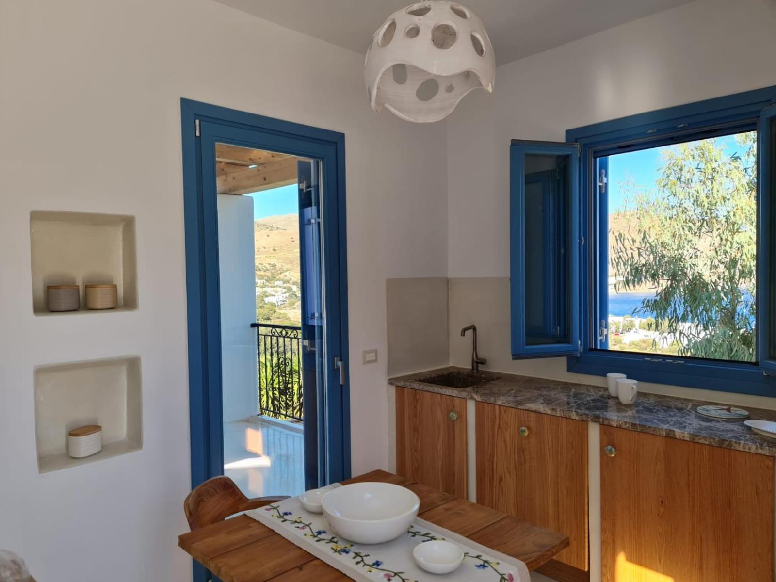 Tilos Villa Livadia  ภายนอก รูปภาพ