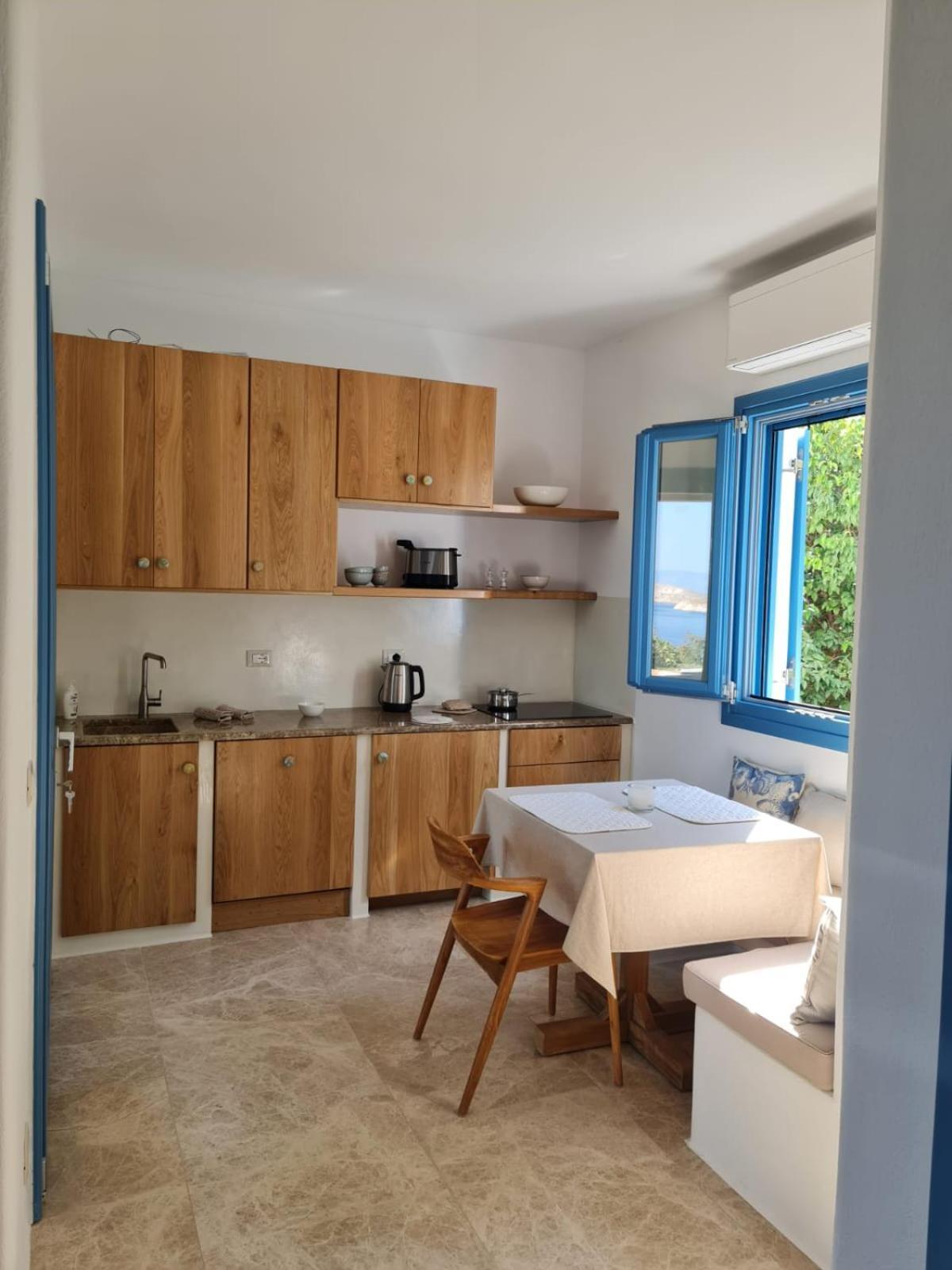 Tilos Villa Livadia  ภายนอก รูปภาพ