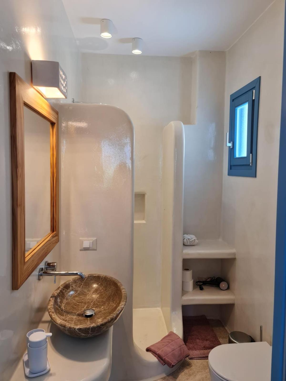 Tilos Villa Livadia  ภายนอก รูปภาพ